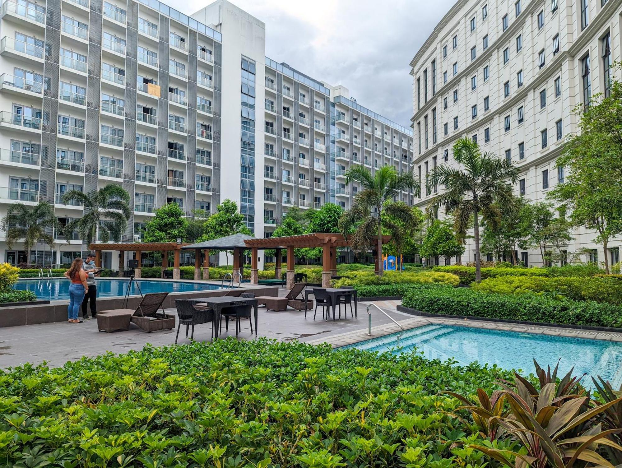 Studio Condo Naia Airport Terminal 3 Newport City Casino Manila Exterior foto