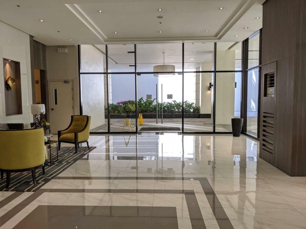 Studio Condo Naia Airport Terminal 3 Newport City Casino Manila Exterior foto